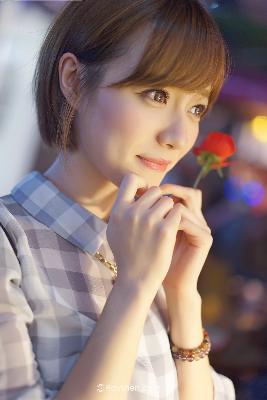 善良的女秘书的目的